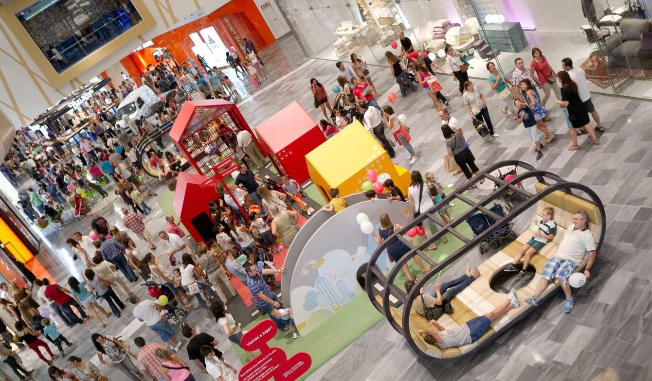 Apertura Rio Shopping por Agencia de Publicidad en Málaga Cuatrocento
